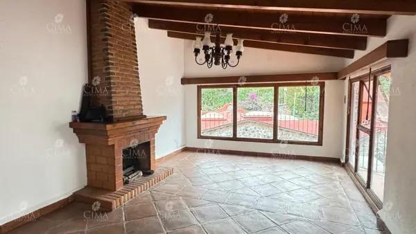 Casa en Venta en Santa María Ahuacatitlán - V405 Casa en Venta en Santa María Ahuacatitlán - V405