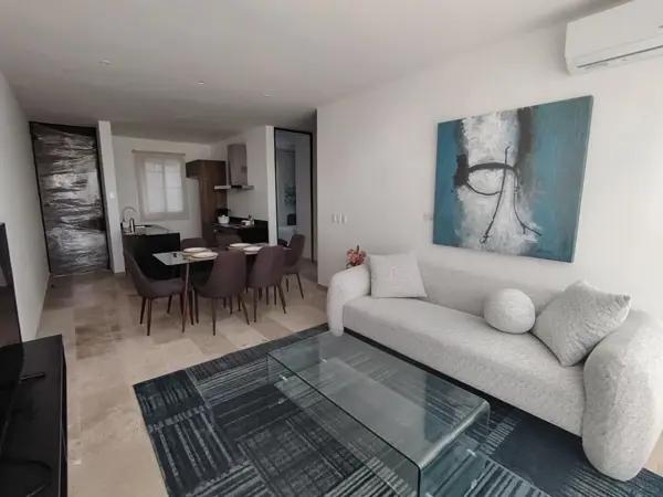 | Departamento en renta sin muebles, en Temozón Norte | | Departamento en renta sin muebles, en Temozón Norte |