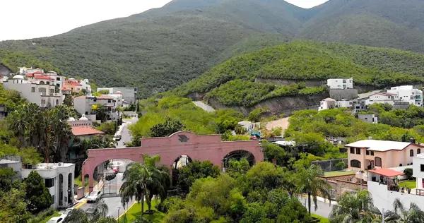 TERRENO EN VENTA LAS AGUILAS EN ZONA CONTRY GUADALUPE TERRENO EN VENTA LAS AGUILAS EN ZONA CONTRY GUADALUPE