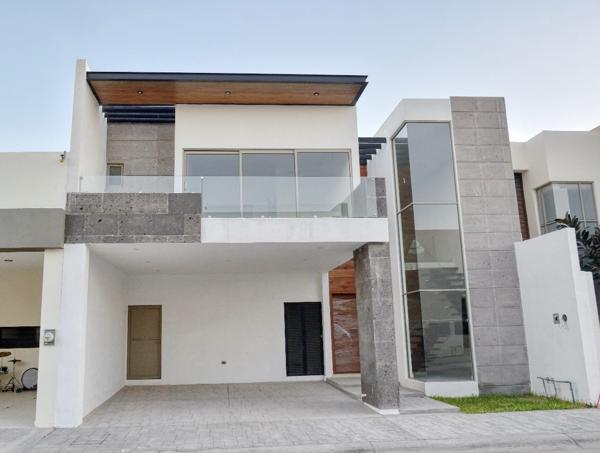 CASA EN VENTA VIÑEDOS PRIMER SECTOR CASA EN VENTA VIÑEDOS PRIMER SECTOR
