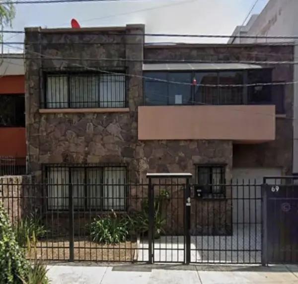 CASA EN VENTA CALLE MILTON ANZURES CDMX CASA EN VENTA CALLE MILTON ANZURES CDMX