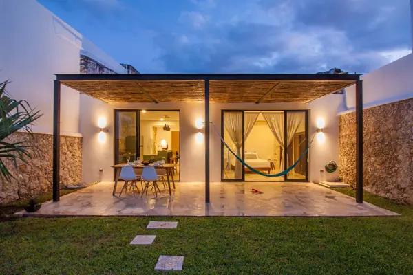 CASA CON ALBERCA EN VENTA EN EL CENTRO DE MERIDA I SAN SEBASTIAN CASA CON ALBERCA EN VENTA EN EL CENTRO DE MERIDA I SAN SEBASTIAN
