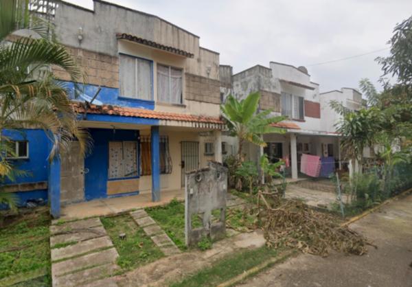 Casa en Oportunidad en Residencial las Olas, Cosoleacaque Casa en Oportunidad en Residencial las Olas, Cosoleacaque