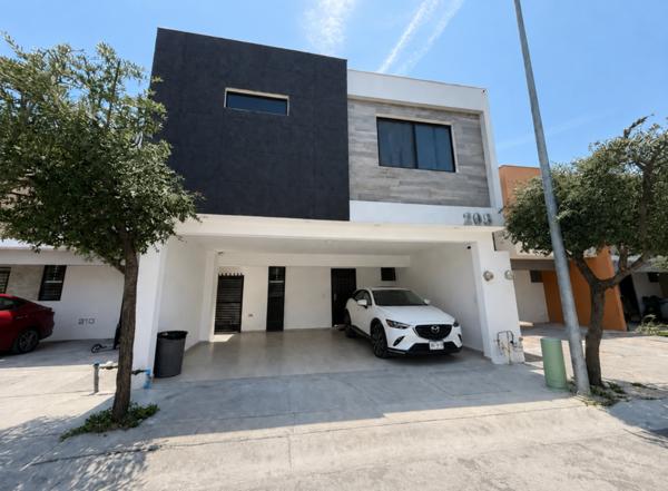 CASA EN VENTA EN RESIDENCIAL CAPELLANÍA , APODACA CASA EN VENTA EN RESIDENCIAL CAPELLANÍA , APODACA