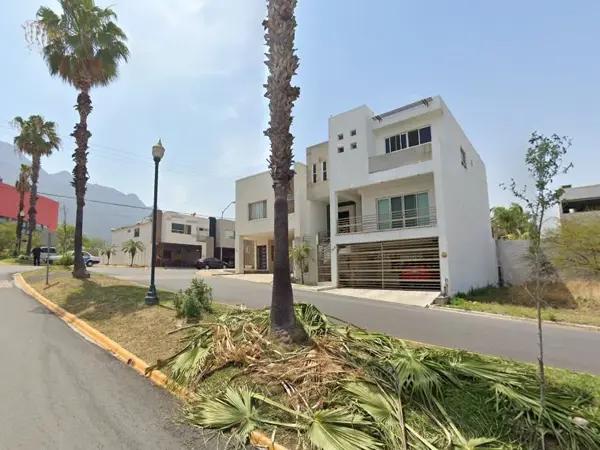 Casa en venta en Privadas Cumbres Elite, Monterrey, Nuevo León Casa en venta en Privadas Cumbres Elite, Monterrey, Nuevo León