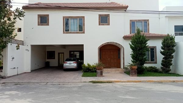 Casa en venta en Residencial Frondoso, Torreón, Coahuila de Zaragoza Casa en venta en Residencial Frondoso, Torreón, Coahuila de Zaragoza